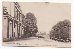 MONTENDRE  17  LA GARE DE L'ETAT  ( VUE SUR LA VOIE FERRÉE ) - Montendre