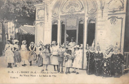 CPA 79 NIORT / FETES DE CHARITE / MAI 1912 / AU VIEUX NIORT / LE SALON DE THE - Andere & Zonder Classificatie