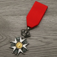 Légion D'Honneur "Chevalier" 1er Empire( Reproduction ) Métal Vieux Bronze Bruni - Sonstige & Ohne Zuordnung