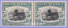 SOUTH AFRICA 1944  PAIR  5s. OX-WAGON  BLACK & BLUE-GREEN  U.M.  S.G. 64b - Nuevos