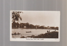 Royaume-Uni -   Pays De Galles - Cardiff - Boating Stage -  Roath Park - Glamorgan