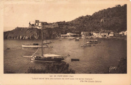 FRANCE - Île De Port-Cros - Le Port Naturel Dans Une Explosion De Clarté - Carte Postale Ancienne - Autres & Non Classés