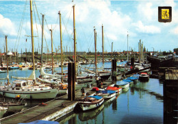 BELGIQUE - Nieuwpoort - Yachtclub - Colorisé - Carte Postale - Nieuwpoort