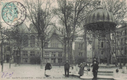 FRANCE - Saint Quentin - Hôtel De Ville, Façade Nord - Le Puit - Carte Postale Ancienne - Saint Quentin