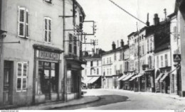 70 JUSSEY . RUE GAMBETTA  ; ( LA PHARMACIE ) - Jussey