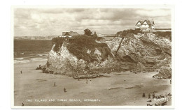Postcard  Newquay Towan Beach Rp  Paper Stuck To Back Unposted - Newquay