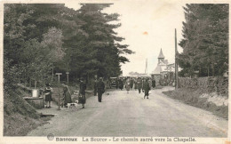 BELGIQUE - Banneux - La Source - Le Chemin Sacré Vers La Chapelle - Animé - Carte Postale Ancienne - Sprimont