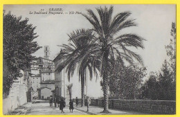 Delcampe - CPA GRASSE BOULEVARD FRAGONARD 1911 - Grosse Animation - Cliché Peu Commun - Grasse