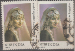 INDIA USED STAMP IN TWO DIFFERENT SHADES ON BRIDES In INDIAN TRADITIONAL COSTUME/Kashmir - Collections, Lots & Séries