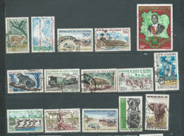 Cote D'Ivoire  Lot De 15 Timbres  Tout états Majorité Après  Indépendence   -   Bce 23004 - Côte D'Ivoire (1960-...)