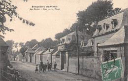 FEUQUIERES EN VIMEU - Les écoles - Rue De La Poste - Feuquieres En Vimeu