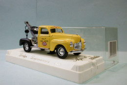 Solido Age D'or - DODGE Dépanneuse STP Jaune Réf. 4424 BO 1/43 - Solido