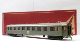 Tram / France Trains - Voiture OCEM PL FL Panneaux Lisses B9 2ème Classe UIC ép. IV Réf. 2211 BO HO 1/87 - Wagons Voor Passagiers