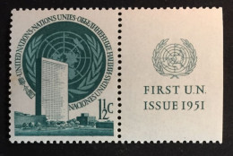 1951 - United Nations UNO UN ONU -  UN Symbol With Building - Unused - Nuevos