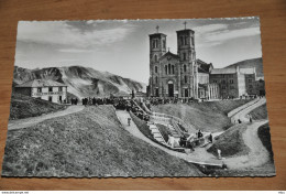 A817  Pèlerinage De Notre Dame De La Salette    1957 - La Salette