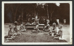 Cambodia - ANGKOR-VAT - Danses Cambodgiennes - Conseil Des Génies (F. Fleury) - Old Postcard - 9156 - Cambodge