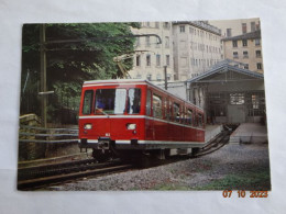 METRO TRANSPORT CHEMIN DE FER N° 04 AUTOMOTRICE SERIE MC1 METRO CROIX ROUSSE LYON - Métro