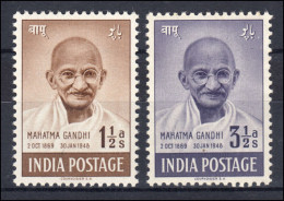 India 1948 Mahatma Gandhi Mourning 2v Of SET, VERY FINE FRONT, MINT Hinged,  NICE COLOUR As Per Scan - Ungebraucht