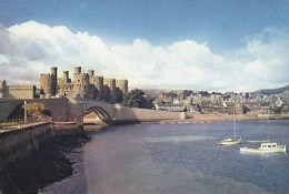 AK 169954 WALES - Conwy Castle And New Bridge - Caernarvonshire