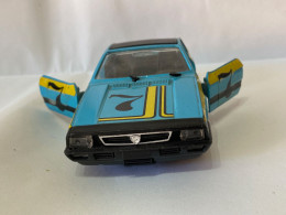 POLISTIL S57 WALT DISNEY SCORPION LANCIA BETA COUPè SCALA 1/25 SENZA SCATOLA. - Altri & Non Classificati