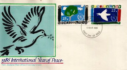 Année Internationale De La Paix.  FDC 1986 - FDC