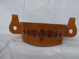 Beautiful Vintage Wooden Bowl #1847 - Platos