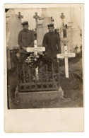 CPA 3447 - MILITARIA - Carte Photo Militaire - Deutsche Soldaten -Tombe De Soldats Allemands HUSSMANN Et MENDLING - Personen