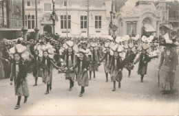 BELGIQUE - Bruxelles - Carnaval - Enfants Déguisés - Animé - Carte Postale Ancienne - Otros & Sin Clasificación