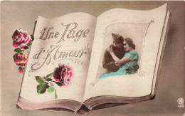 FANTAISIES - Femmes - Une Page D'Amour - Colorisé - Carte Postale Ancienne - Femmes
