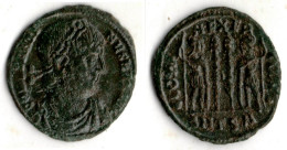 CONSTANTIN I (306 337) SOLDATS ENTRE DEUX ETENDARDS  Thessalonique - The Christian Empire (307 AD To 363 AD)