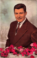 CARTE PHOTO - Portrait D'un Homme - Colorisé - Carte Postale Ancienne - Photographie