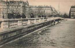 FRANCE - Paris - Pont De L'Alma Au Début De La Décrue - Carte Postale Ancienne - De Overstroming Van 1910