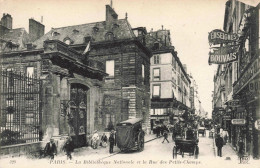 FRANCE - Paris - La Bibliothèque Nationale Et La Rue Des Petits-Champs - Animé - Carte Postale Ancienne - Otros Monumentos