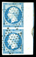 O N°15, 25c Bleu En Paire Verticale, Grand Bord De Feuille Avec Filet D'encadrement, Infime Froissure Sinon TB. R.R. SUP - 1853-1860 Napoléon III
