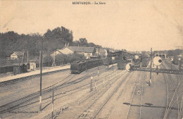 CPA 45 MONTARGIS / LA GARE - Otros & Sin Clasificación