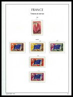 ** N°16/133, 1956-2005: Collection Complète Présentée Sur Feuille D'album. TB  Qualité: ** - Mint/Hinged