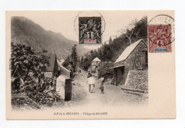 !!! REUNION, CPA DU VILLAGE DE SALAZIE, CACHET DE POINTE DES GALETS DE 1905 - Storia Postale