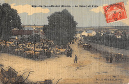 CPA 58 SAINT PIERRE LE MOUTIER / LE CHAMP DE FOIRE / Cpa Toilée - Sonstige & Ohne Zuordnung