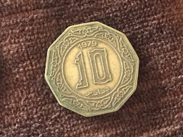 Münze Münzen Umlaufmünze Algerien 10 Dinar 1979 - Argelia
