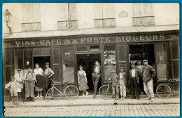 CPA CARTE-PHOTO - Magasin à Localiser - "CAFE De La POSTE" "Vins De Touraine" (numéro De Rue + Plaque Difficile à Lire) - Magasins