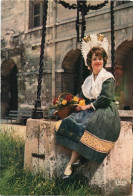 Folklore Champenois (femme En Tenue Traditionnelle) - Champagne-Ardenne