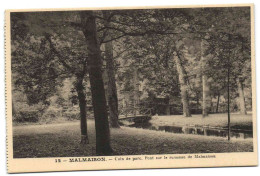 Malmaison - Coin Du Parc Pont Sur Le Ruisseau De Malmaison - Chateau De La Malmaison