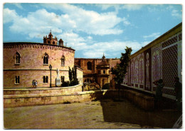 Tarragona - Monumento A San Pablo Al Fondo La Catedral - Tarragona