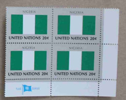 Ny82-01 : Nations-Unies (N-Y) - Drapeaux Des Etats Membres De L'ONU (III), Niger Avec Une Vignette "FLAG SERIES" - Neufs
