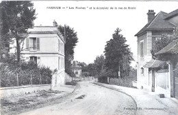 CPA  Parmain Les Roches Et La Descente De La Rue De Nesle - Parmain