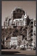 Québec  Cité - Château Frontenac Depuis La Basse-Ville Québec 9 Septembre 1952 -  Éditeur Jocelyn Paquet - Québec - La Cité