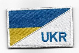 ECUSSON  PATCH  TISSU. UKRAINE . - Patches