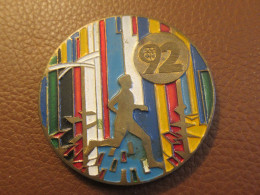 Conseil Général Des Hauts De Seine/92/ MARATHON International Des Hauts De Seine/Bronze Moulé émaillé/1990      SPO457 - Atletica