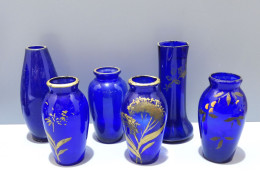 -LOT De 6 PETITS VASES VERRE De Couleur Bleue Collection  Jus De Grenier    E - Vazen