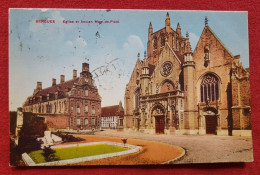 CPA -  Bergues - Eglise Et   Ancien Mont De Piété - Bergues